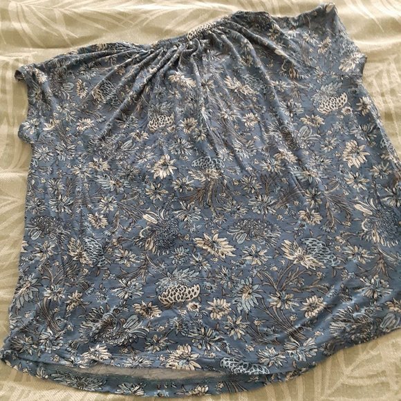 Two Pullover flowy shirts XL and L - Picture 11 of 12